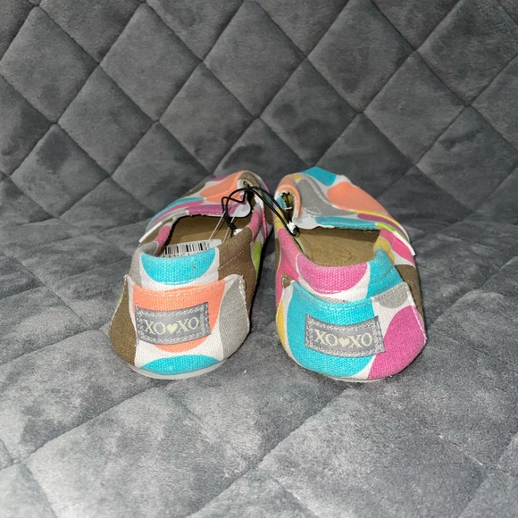 Slip On Flat Tennis Shoes - Picture 4 of 6